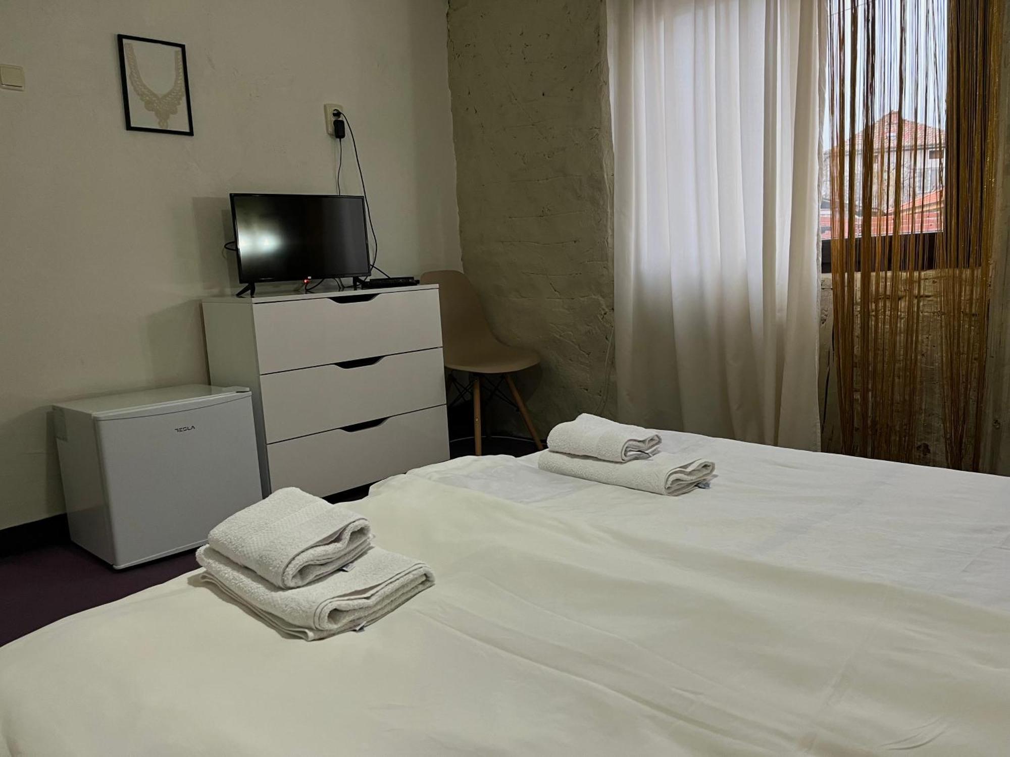 Къща Христини Hotel Kalofer Ngoại thất bức ảnh